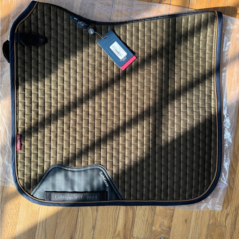 LeMieux Alpine Dressage Saddle Pad
